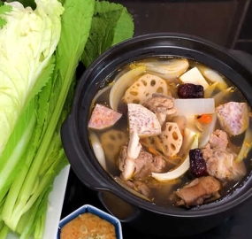 Bí Quyết Tạo Nên Nồi Lẩu Dê Thơm Ngon Đậm Đà Tại Lẩu Dê Cây Bàng