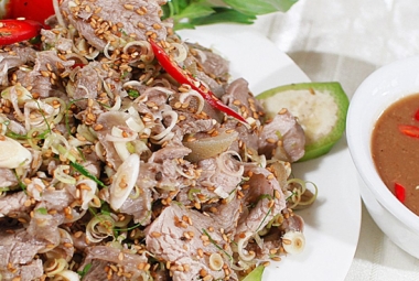 Khám Phá Lẩu Dê Cây Bàng: Địa Chỉ Ăn Lẩu Dê Ngon Nổi Tiếng Quận Bình Thạnh